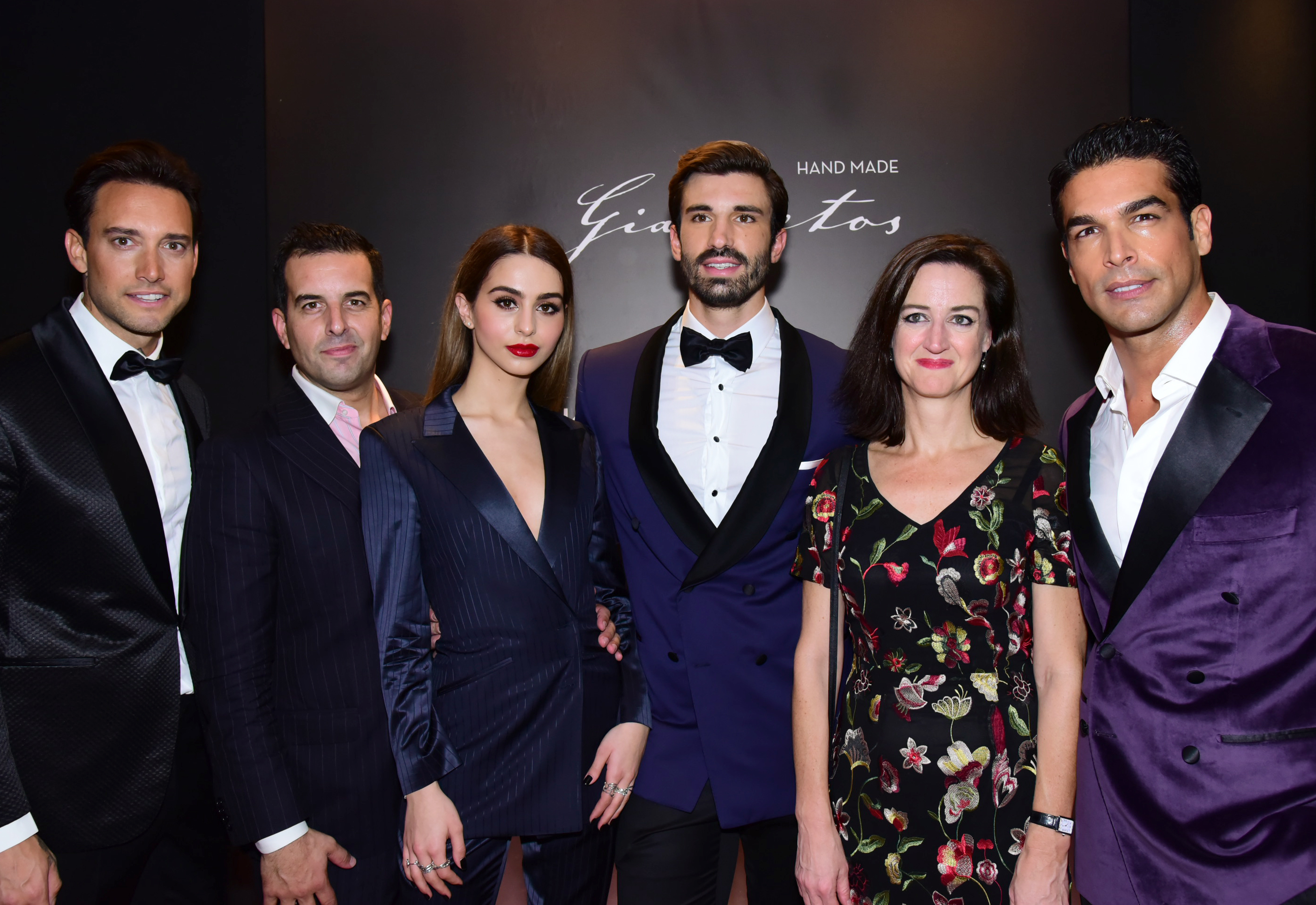 Έκλεψαν τις εντυπώσεις στην πασαρέλα του Takis Giannetos