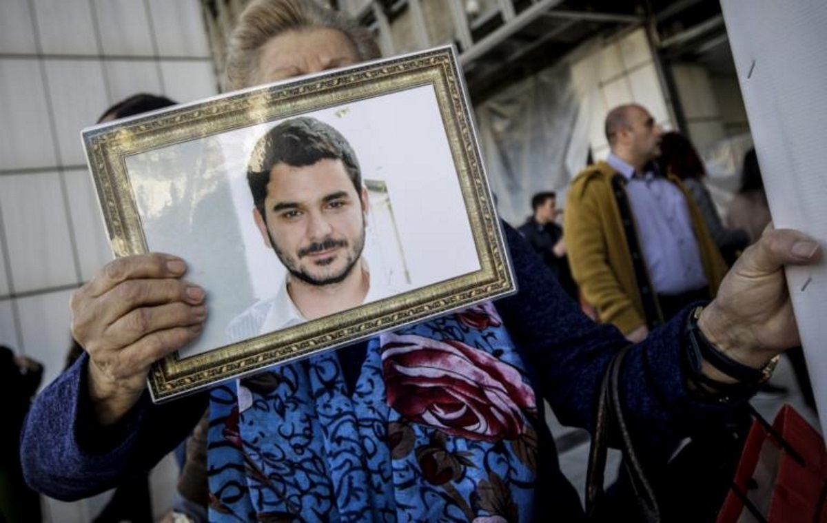 Άφαντος ξανά ο γιος του βασικού κατηγορουμένου για τη δολοφονία του Μάριου Παπαγεωργίου – Νέα εντολή να προσαχθεί βιαίως