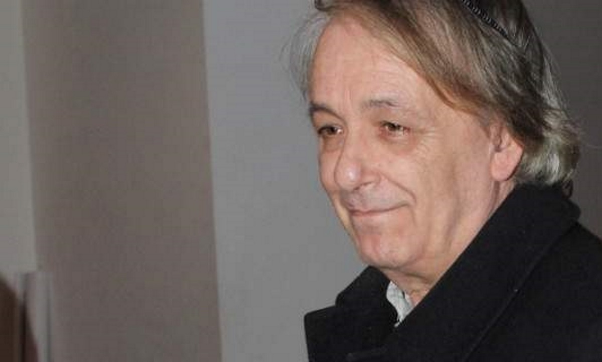 Ανδρέας Μικρούτσικος