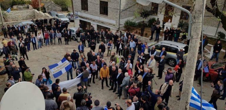 Λεπτό προς λεπτό το τελευταίο αντίο στον Κωνσταντίνο Κατσίφα