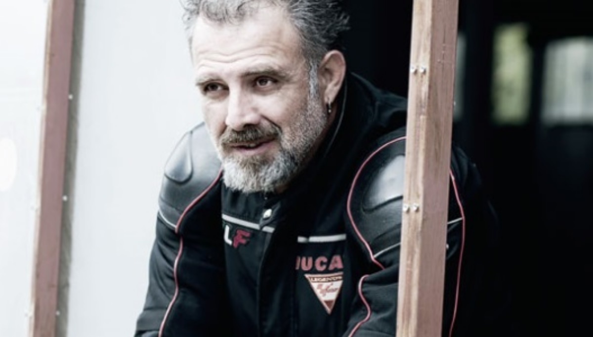 Πασχάλης Τσαρούχας: Μεγάλη αγωνία για τον ηθοποιό κατά τη διάρκεια της πρεμιέρας του!