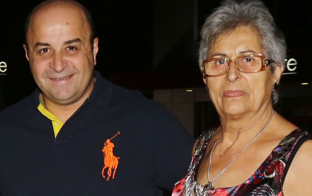 Η μητέρα του Μάρκου Σεφερλή ξεσπά κατά της Έλενας Ακρίτα: «Το παιδί μου δεν είναι σκουπίδι»