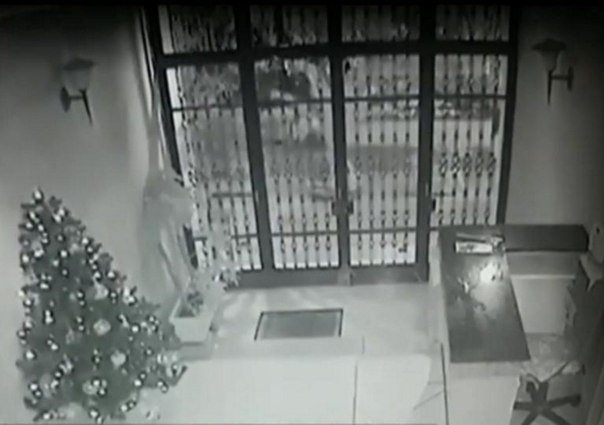 Βόμβα στο Κολωνάκι: Βίντεο ντοκουμέντο από την στιγμή της έκρηξης!