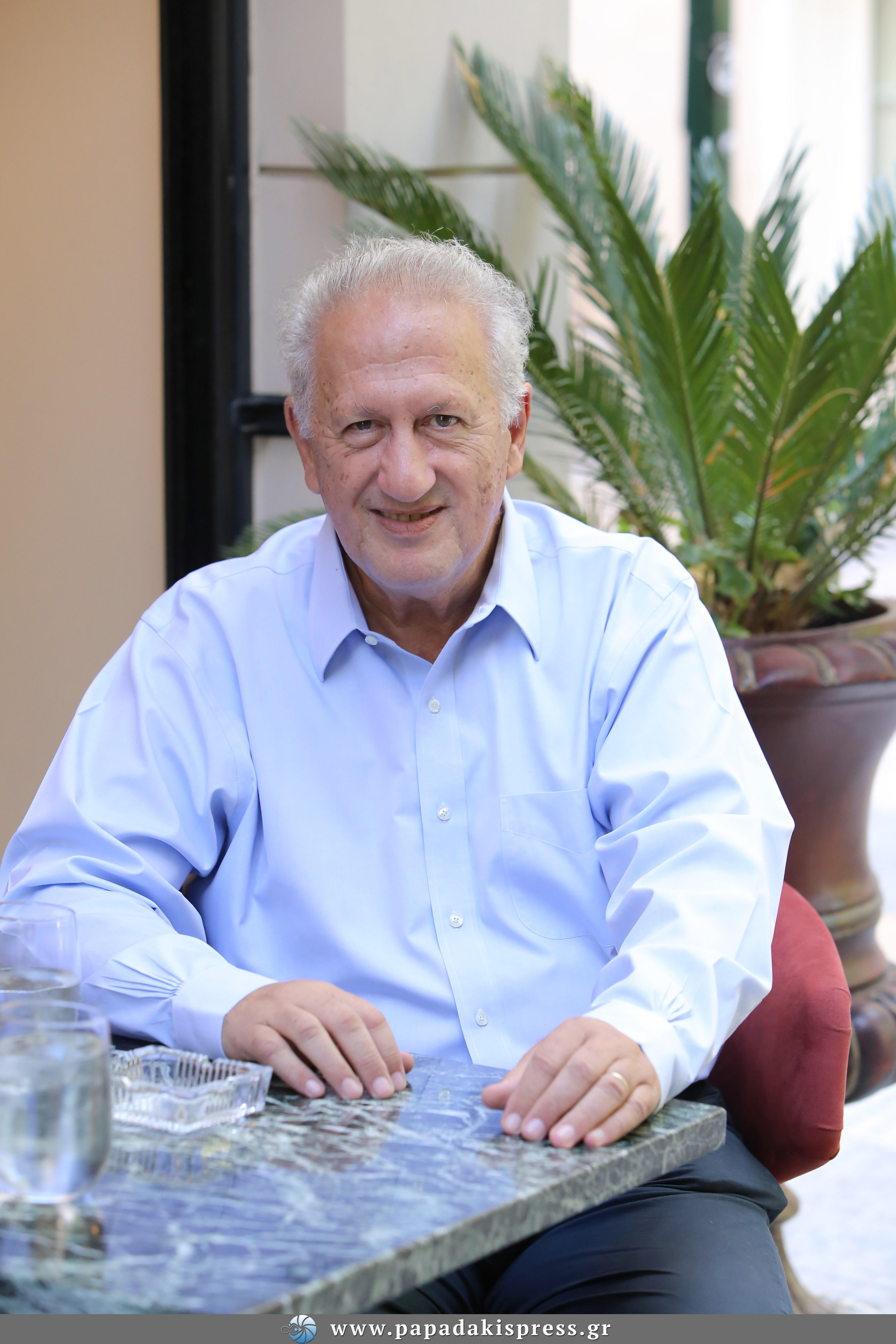 Κώστας Σκανδαλίδης