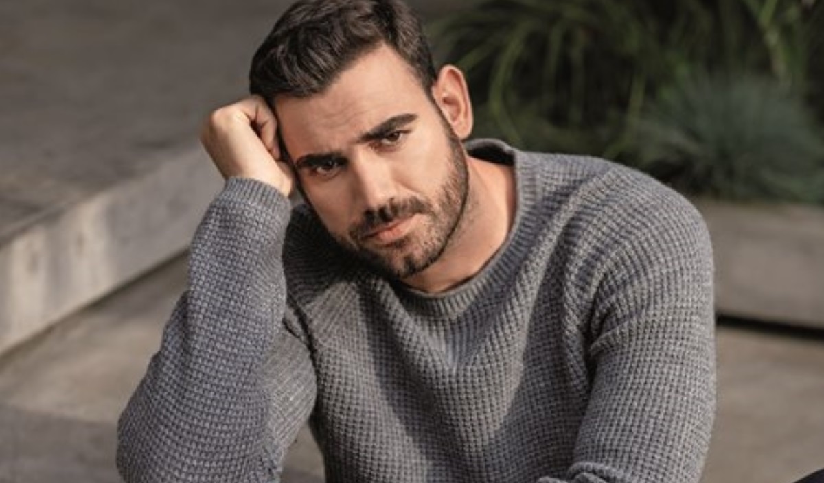Νίκος Πολυδερόπουλος