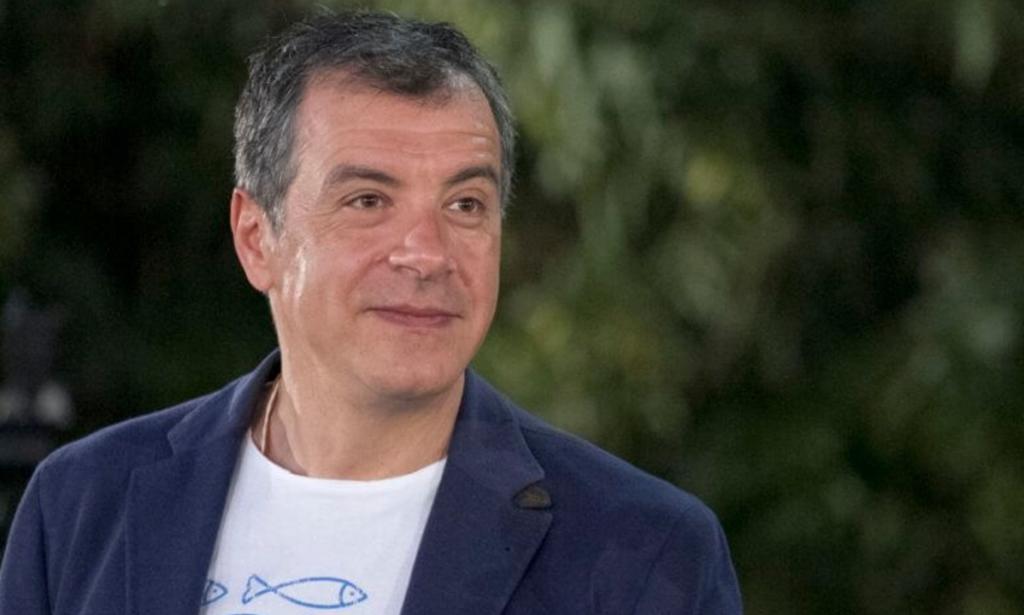 Σταύρος Θεοδωράκης