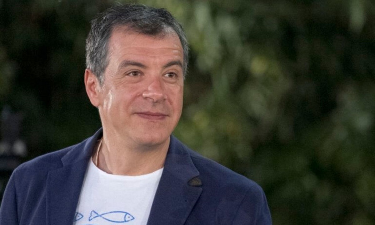 Σταύρος Θεοδωράκης