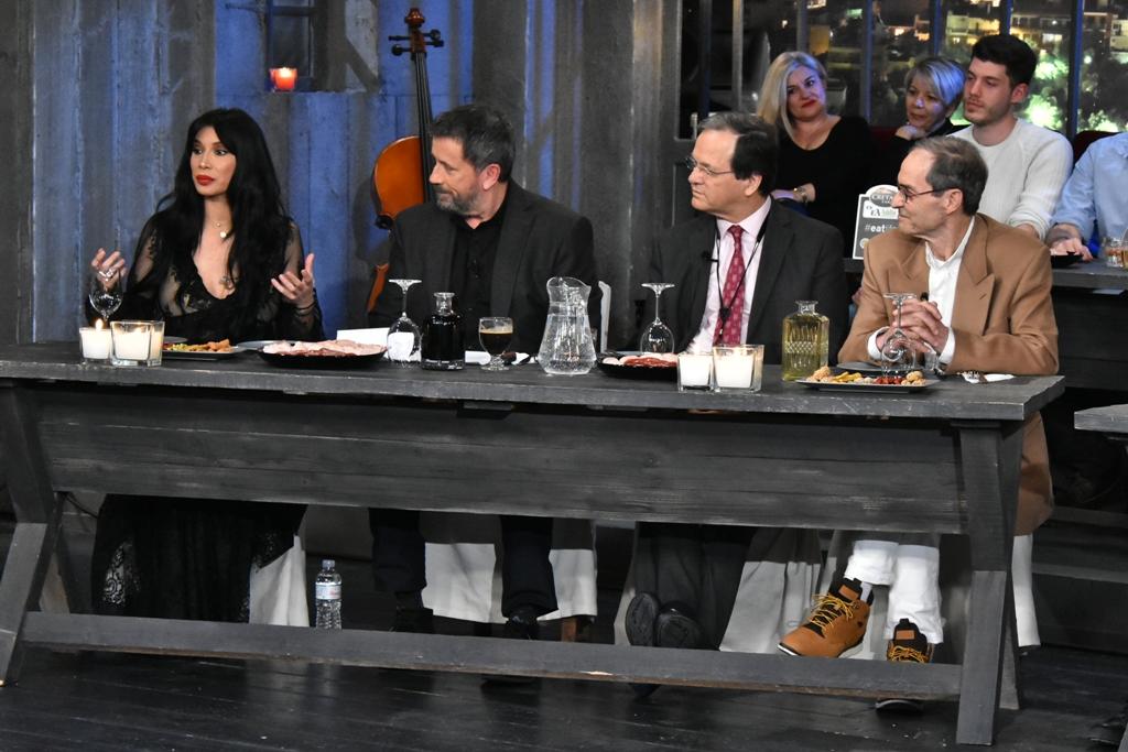 Στην υγειά μας ρε παιδιά