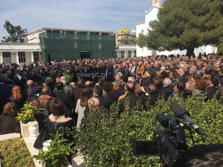 Κηδεία Βασίλη Λυριτζή: Τελευταίο αντίο στον αγαπημένο συνάδελφο