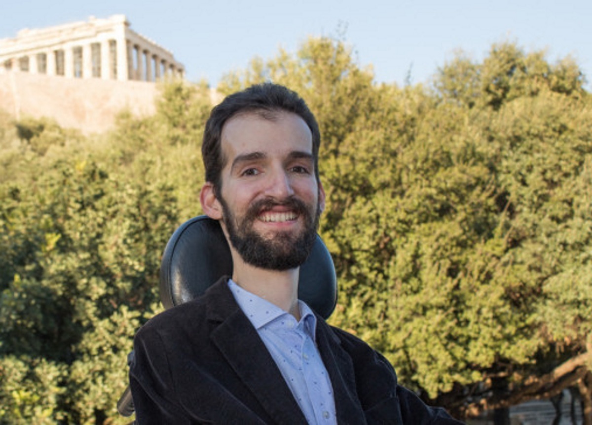 Στέλιος Κυμπουρόπουλος