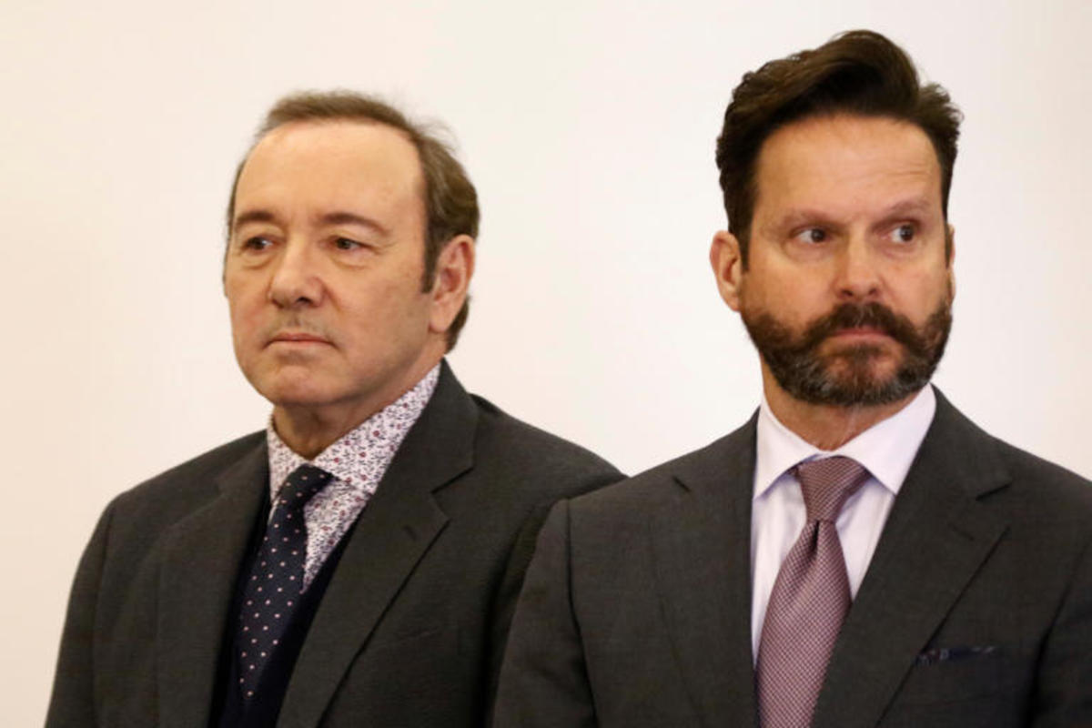 Κέβιν Σπέισι: Αποσύρθηκε η αγωγή για σεξουαλική παρενόχληση που είχε κατατεθεί εναντίον του!