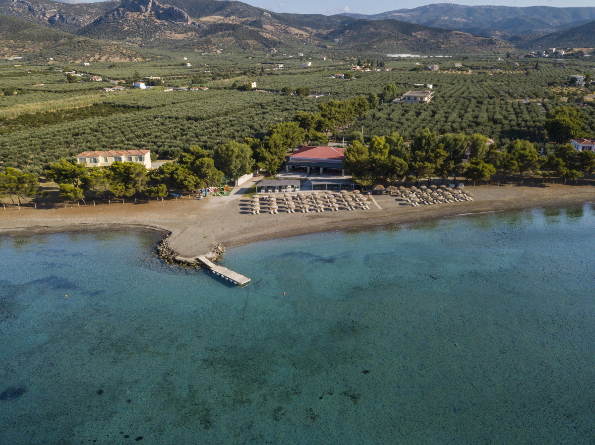 Πού βρίσκεται το νέο μυστικό καλοκαιρινό “καταφύγιο” των celebrities;