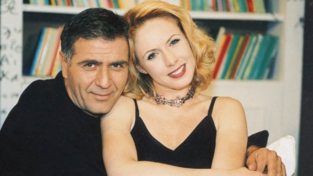 Εβελίνα Παπούλια