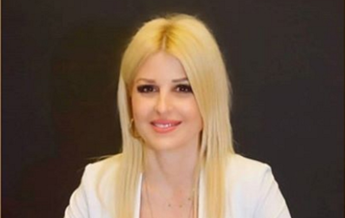 Έλενα Ράπτη
