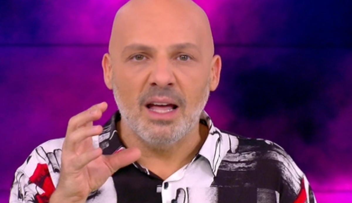 Νίκος Μουτσινάς