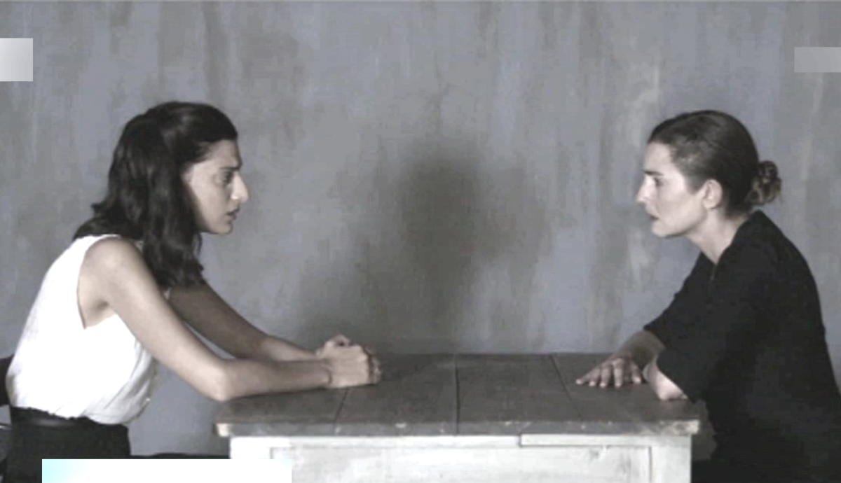 Άγριες Μέλισσες