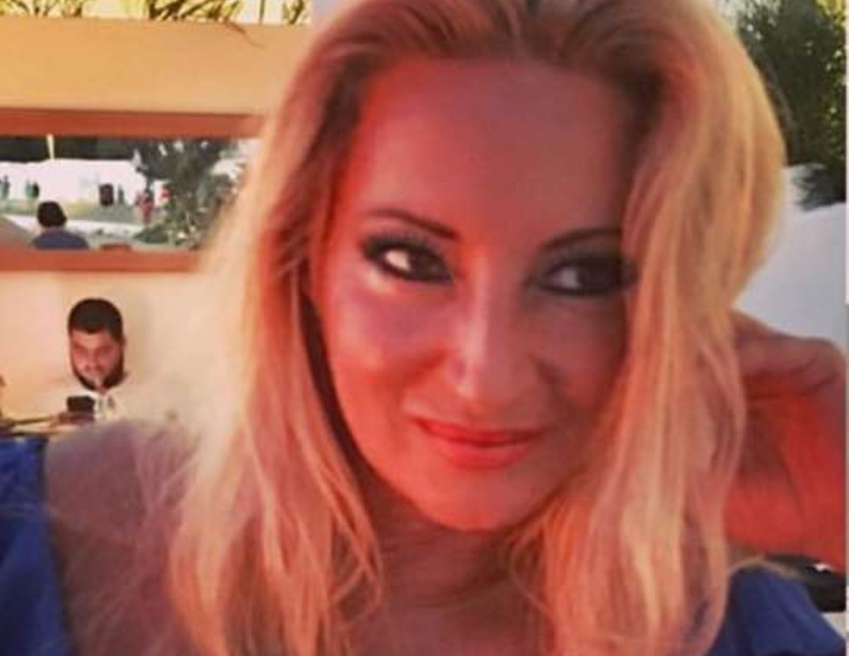 Θλίψη στην κοσμική Αθήνα – Πέθανε η επικοινωνιολόγος Λένα Τσαλαβούτα