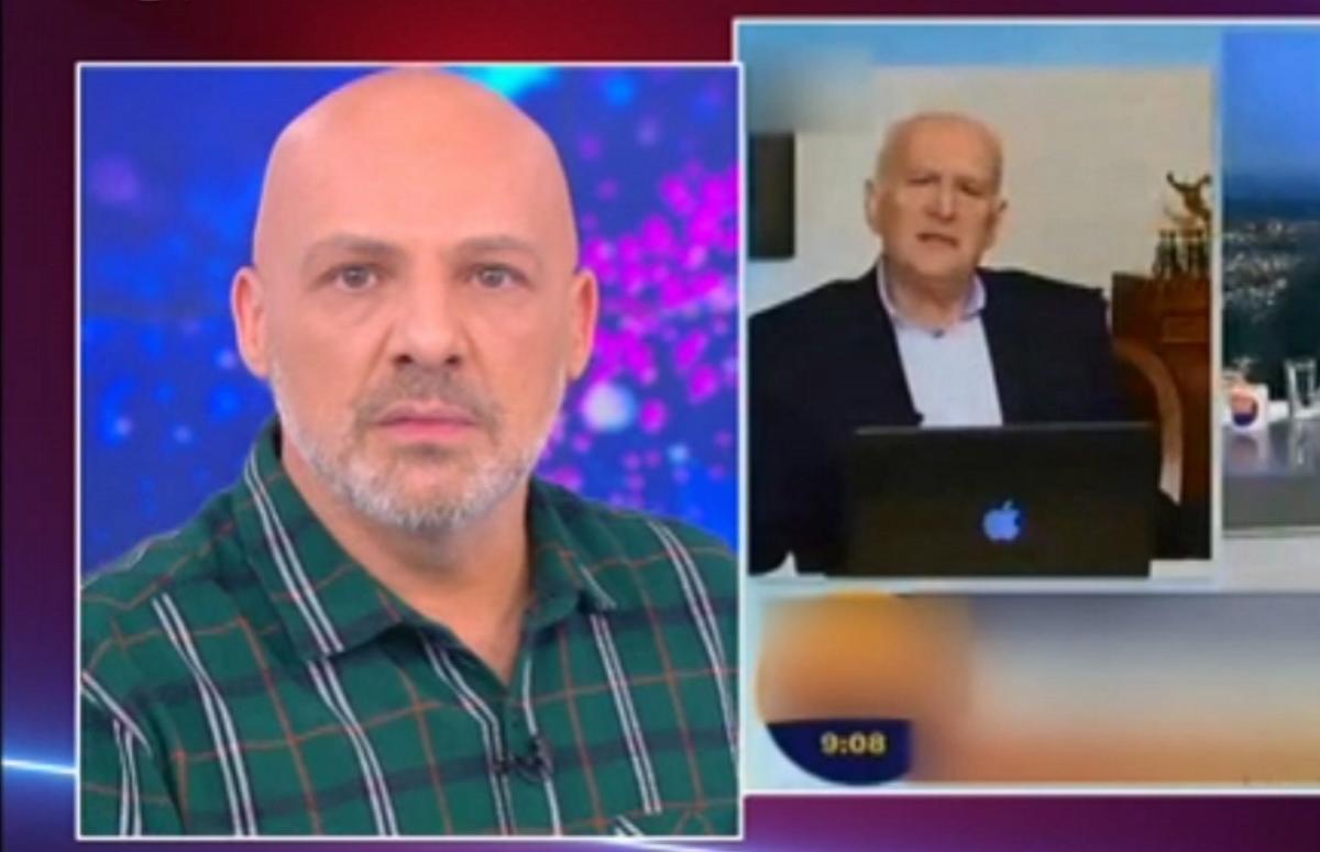 Νίκος Μουτσινάς