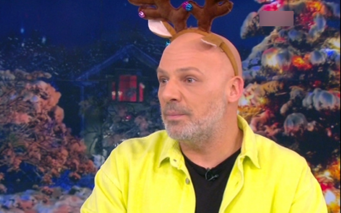 Νίκος Μουτσινάς