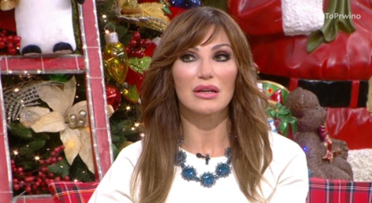 Βίκυ Χατζηβασιλείου