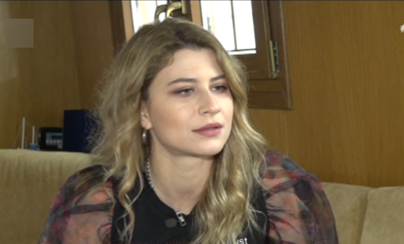 Εριέττα Μανούρη