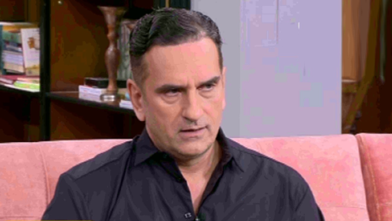Νίκος Ψαρράς