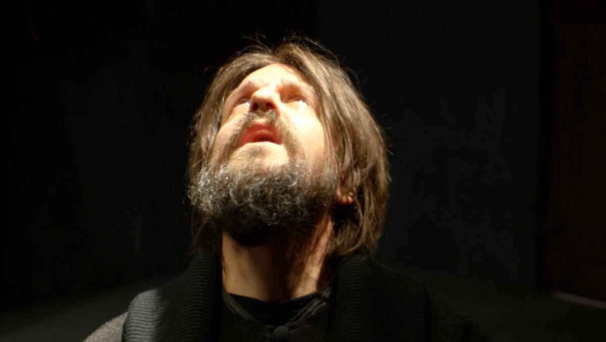 Η δεξιά τσέπη του ράσου