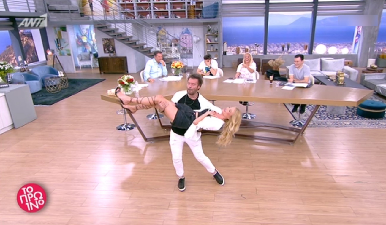 Στράτος Τζώρτζογλου