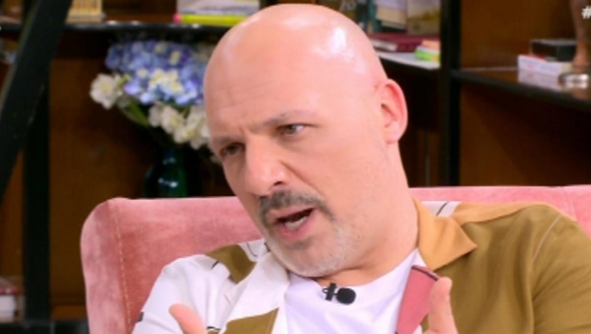 Νίκος Μουτσινάς