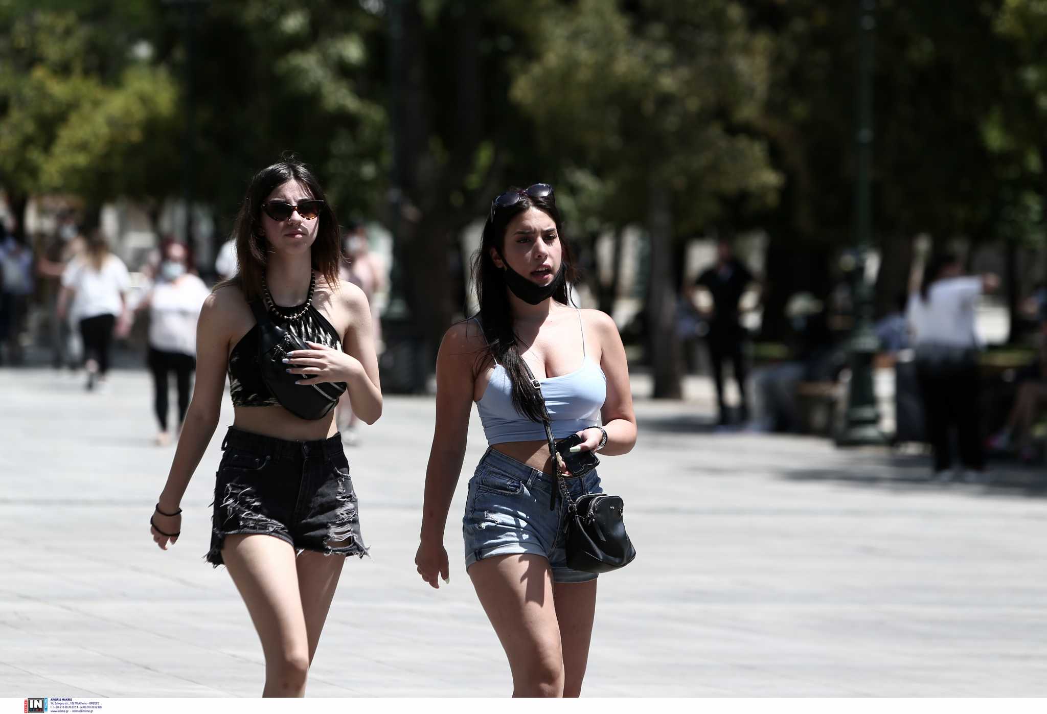 «Κάρτα Ελευθερίας»: Έρχεται Freedom Pass και για άλλους;