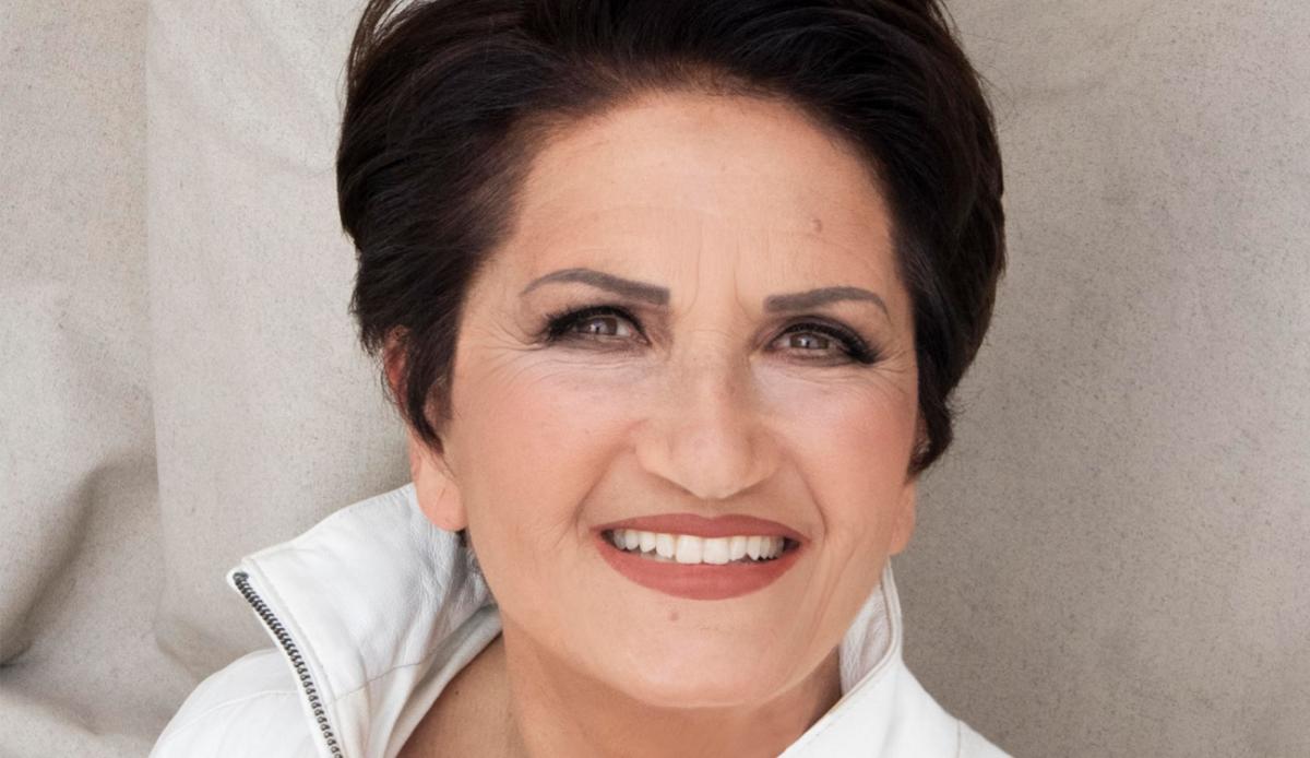 Άλκηστις Πρωτοψάλτη