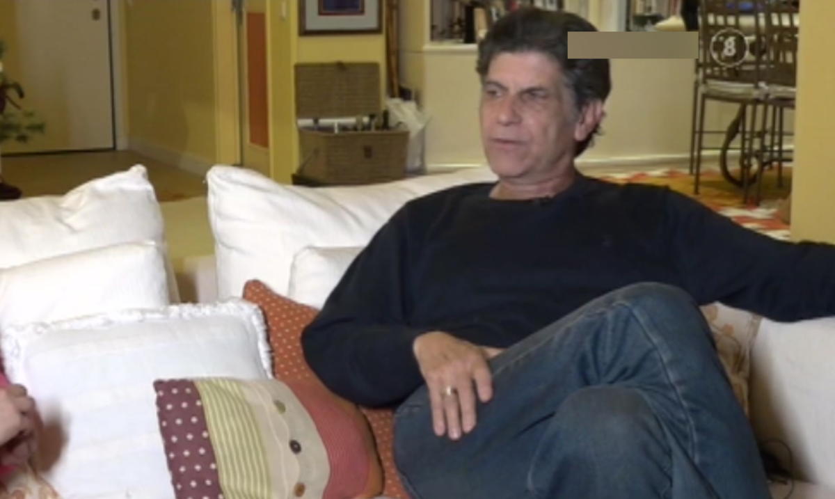 Γιάννης Μπέζος