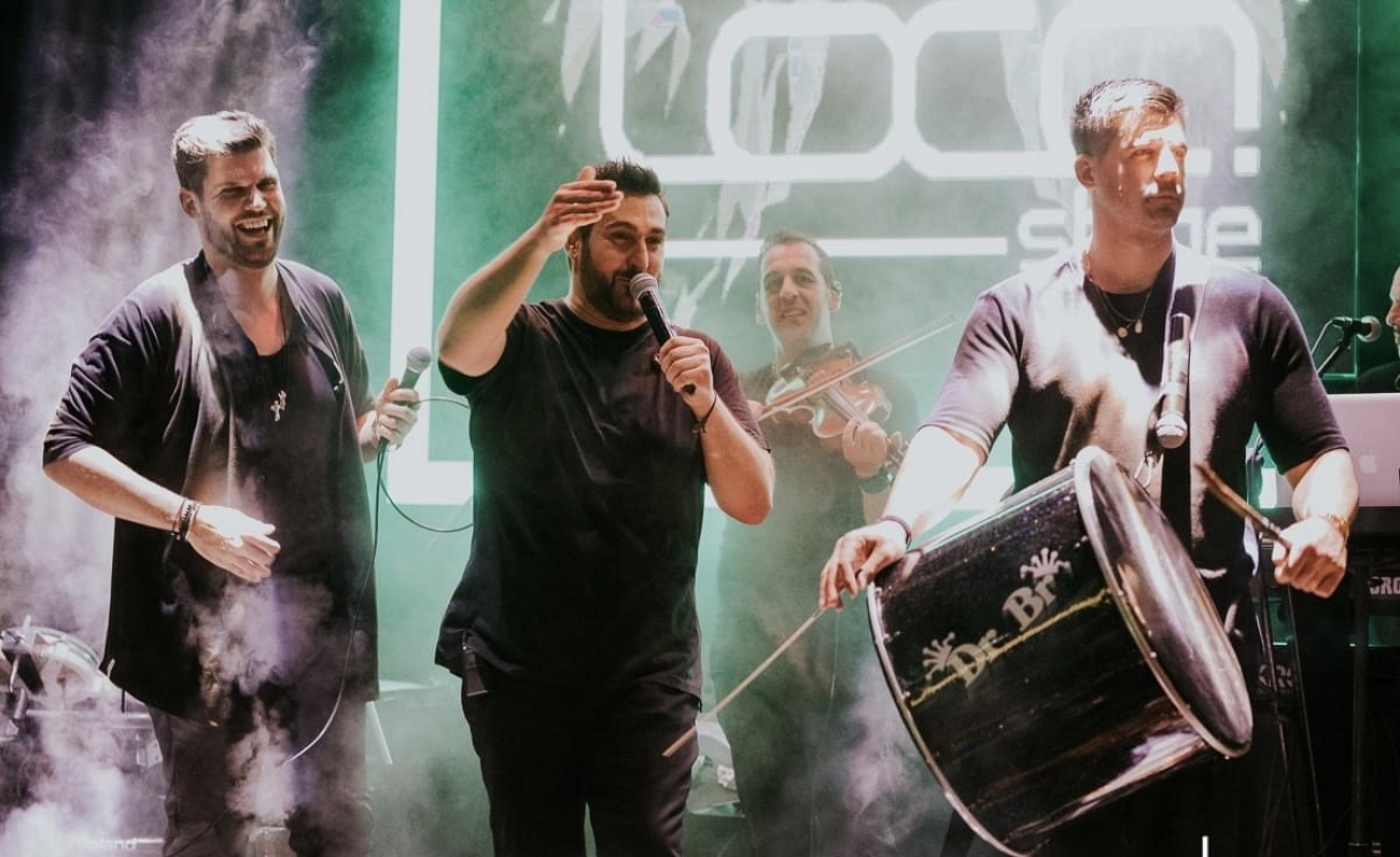 Κυανός – Droulias Brothers: Με τεράστια επιτυχία το τριήμερο πρεμιέρας τους
