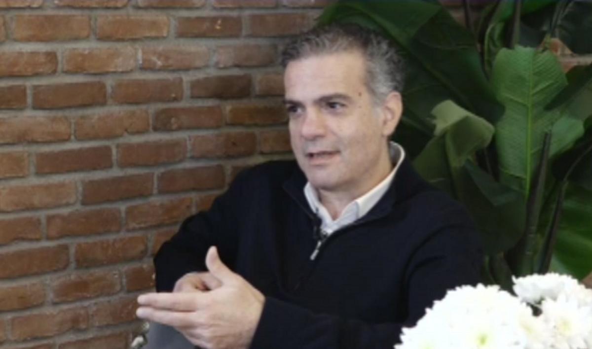 Αντώνης Κατσαρός