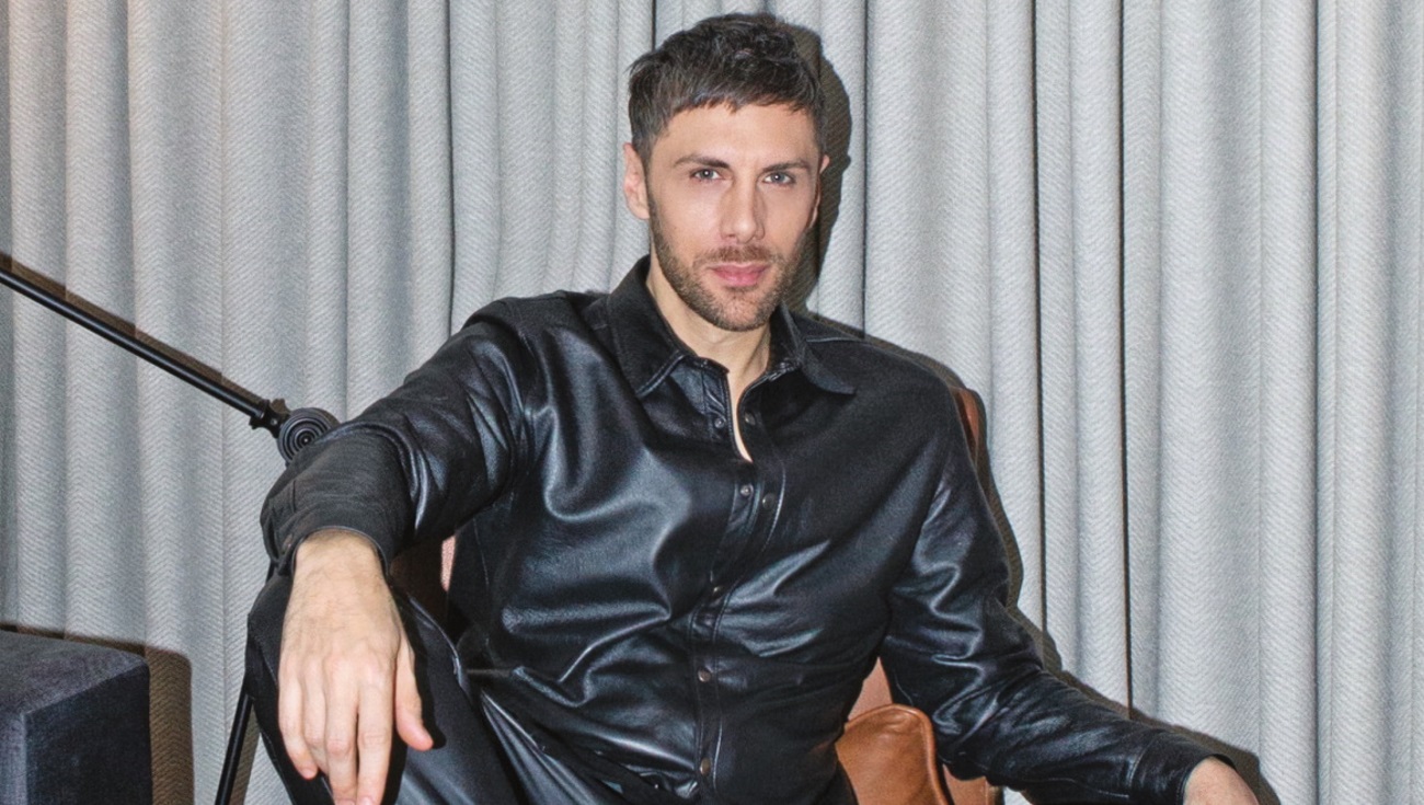 Νότης Χριστοδούλου