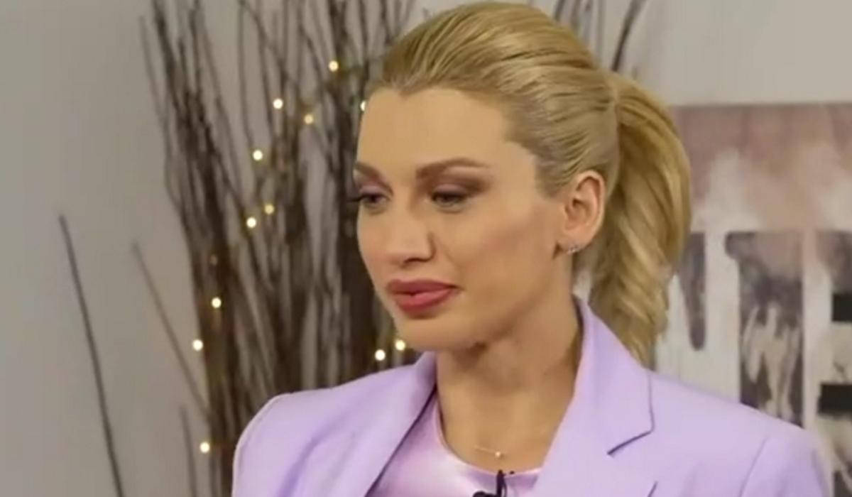 Κάτι Ξαναψήνεται