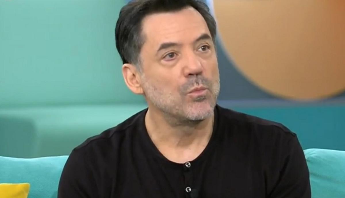 Θάνος Καλλίρης