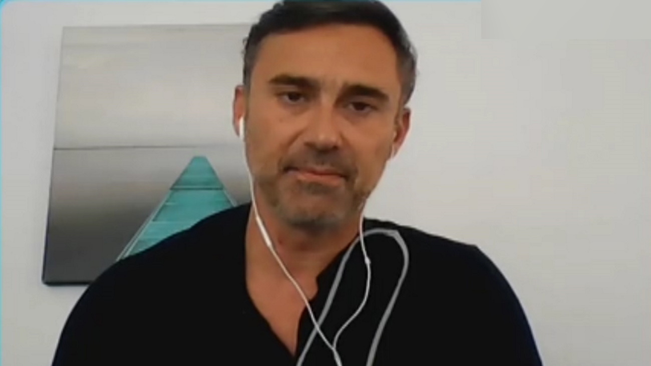 Γιώργος Καπουτζίδης