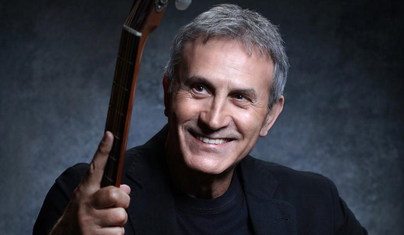 Γιώργος Νταλάρας