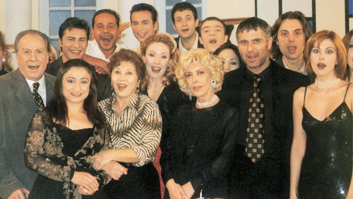 Ντίνα Κώνστα