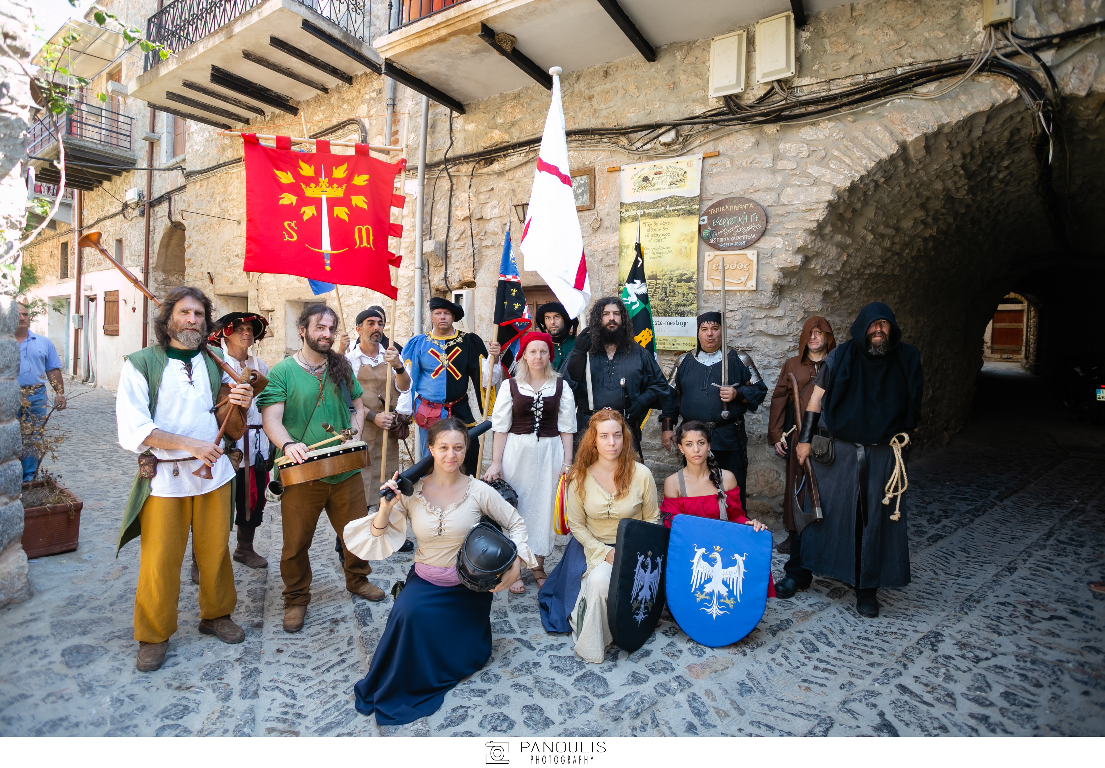 Εντυπωσιακές εκδηλώσεις και λαμπερές παρουσίες στο «1ο Μεσαιωνικό Φεστιβάλ Χίου»