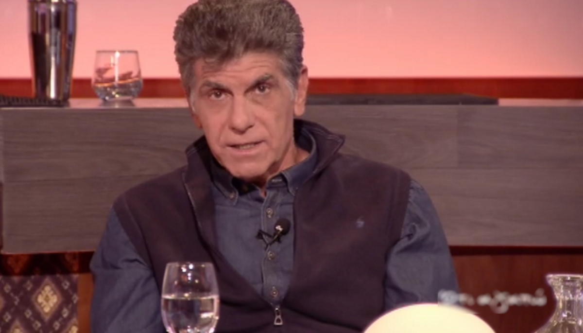 Γιάννης Μπέζος