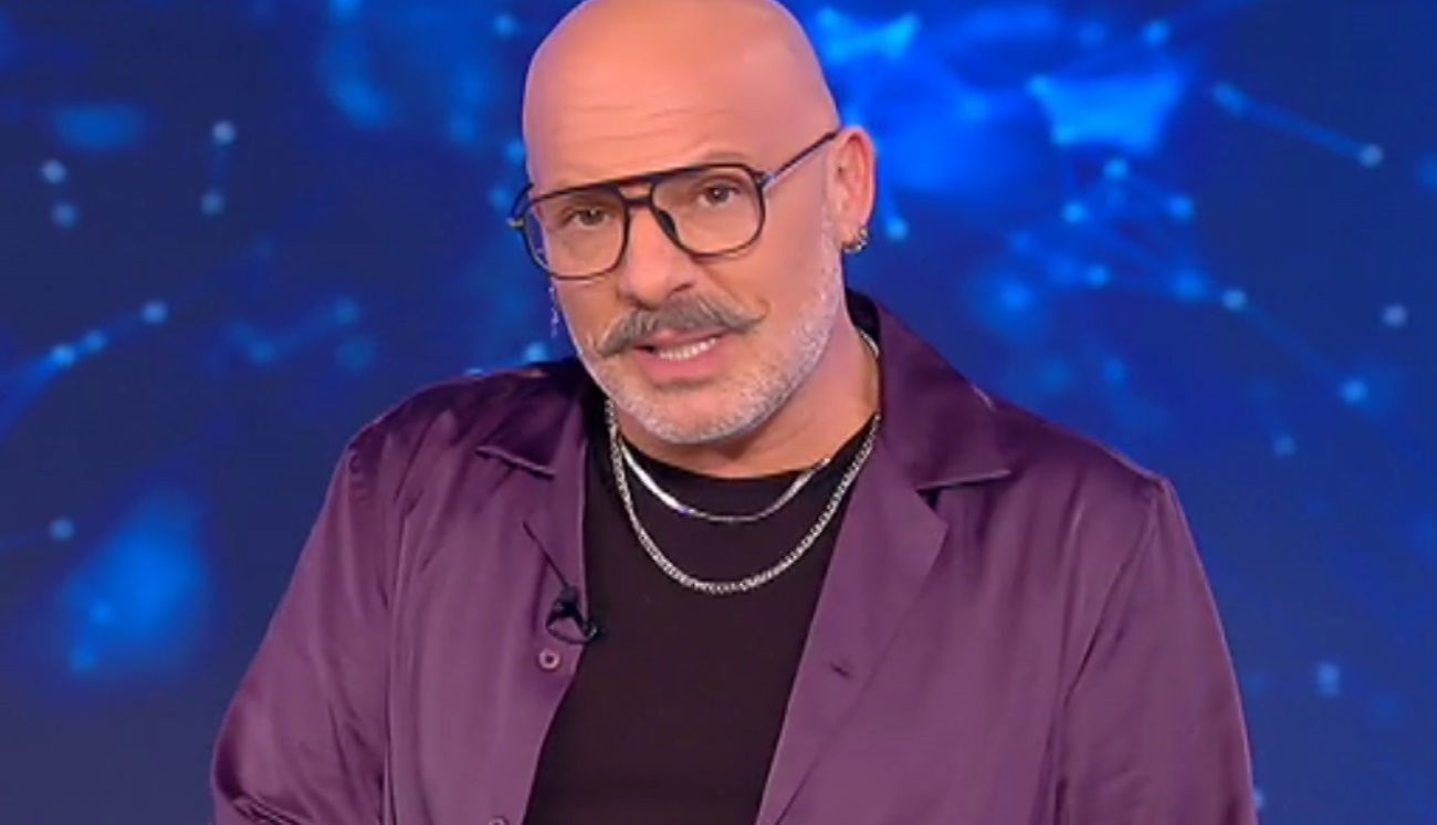 Νίκος Μουτσινάς