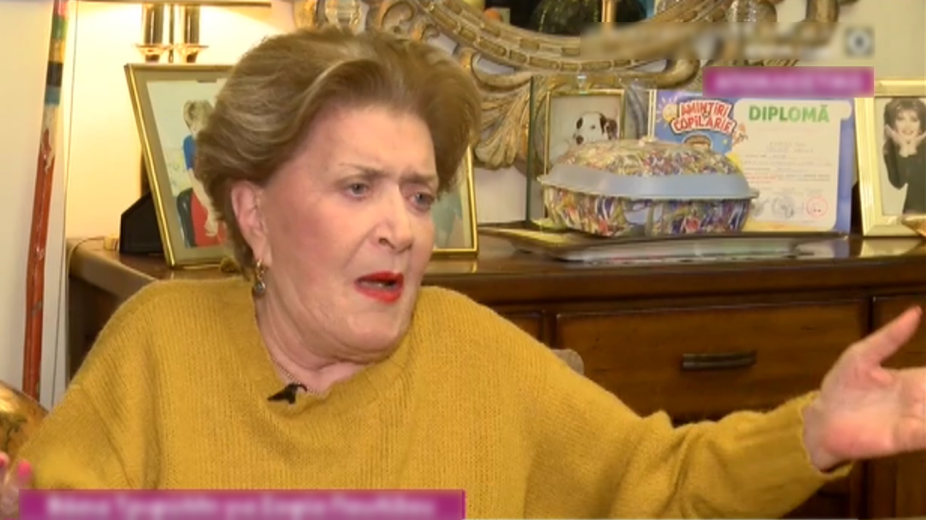 Βάσια Τριφύλλη