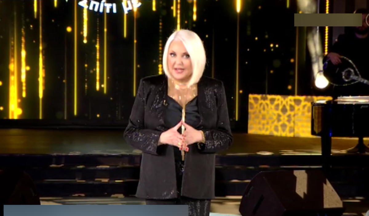 Ρούλα Κορομηλά