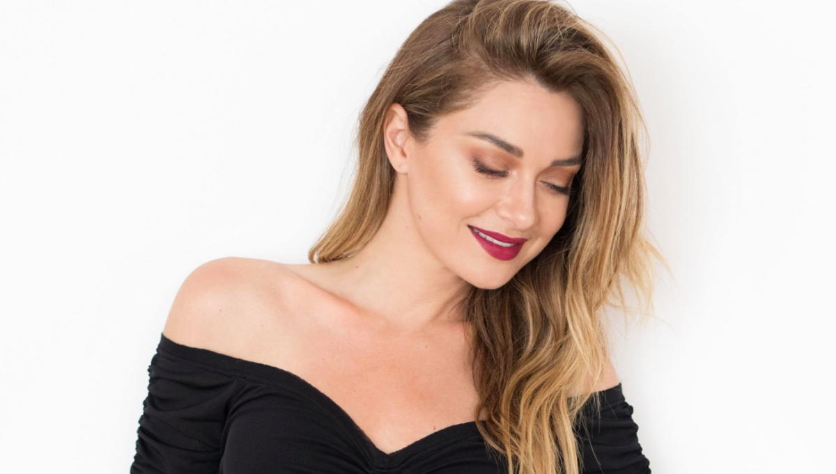 Αποστολία Ζώη