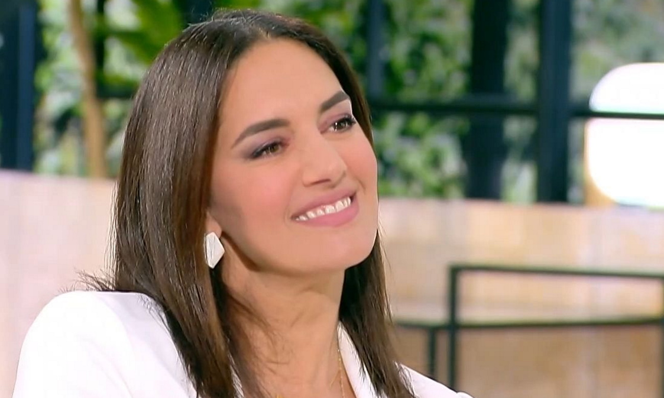 Νόνη Δούνια