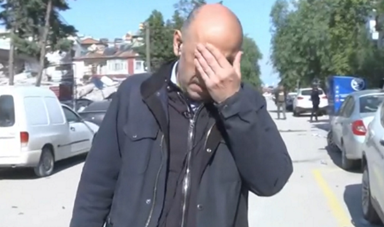 Μανώλης Κωστίδης
