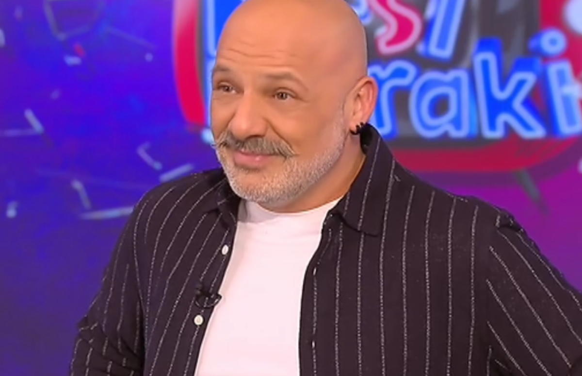 Νίκος Μουτσινάς