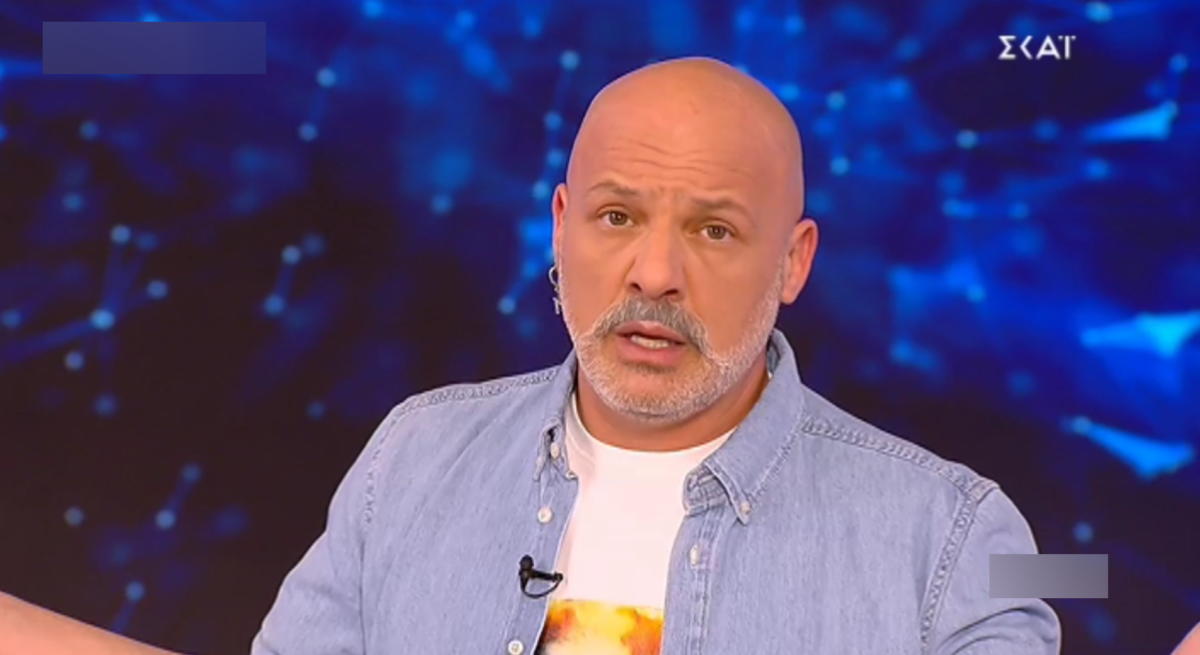 Νίκος Μουτσινάς